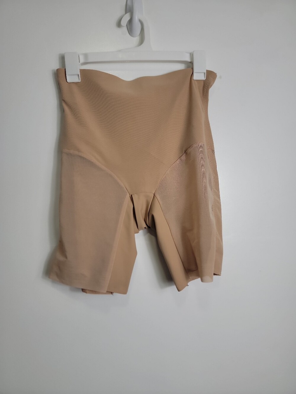 Honeylove Tan Body Shapewear Shorts, M NWOT
